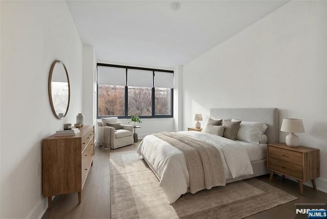 9 Ave At Port Imperial 823, West New York, NJ 07093