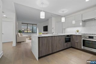 9 Ave At Port Imperial 823, West New York, NJ 07093