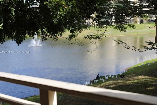 1845 Palm Cove Blvd 8-206, Delray Beach, FL 33445