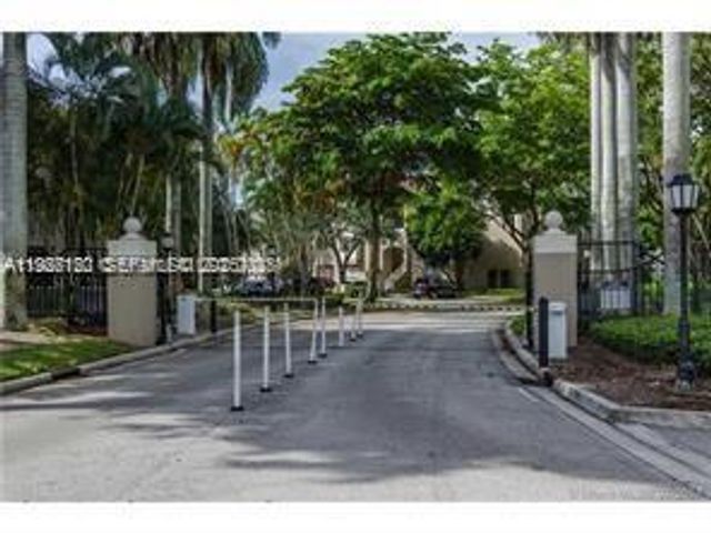 1845 Palm Cove Blvd 8-206, Delray Beach, FL 33445