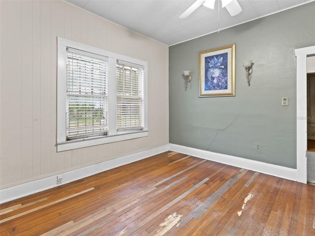 702 W VIRGINIA AVENUE, Tampa, FL 33603