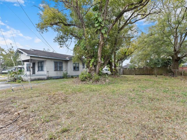 702 W VIRGINIA AVENUE, Tampa, FL 33603