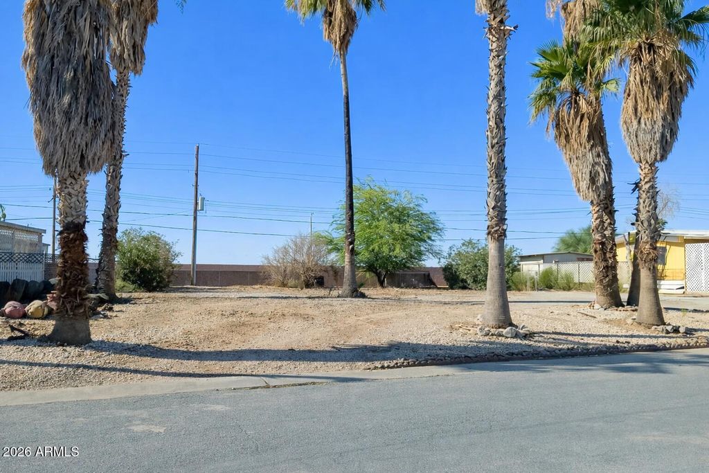1119 W CORINTHIAN Circle 84, Casa Grande, AZ 85122 — photo 5