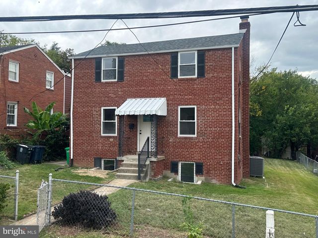 818 CHILLUM RD, Hyattsville, MD 20783