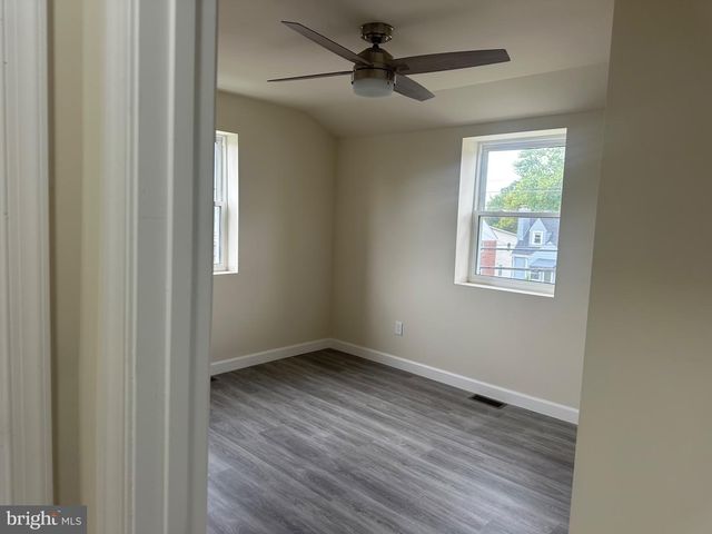 818 CHILLUM RD, Hyattsville, MD 20783