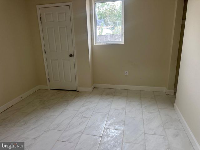 818 CHILLUM RD, Hyattsville, MD 20783