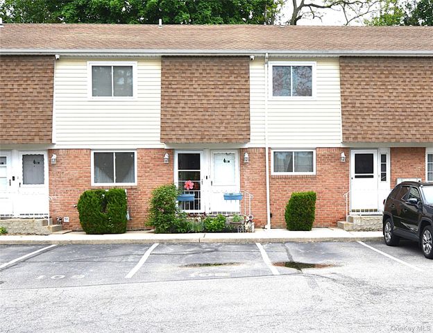 565 Avenue A 104, Uniondale, NY 11553