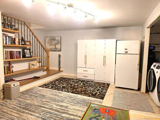 565 Avenue A 104, Uniondale, NY 11553