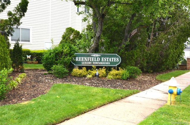 565 Avenue A 104, Uniondale, NY 11553