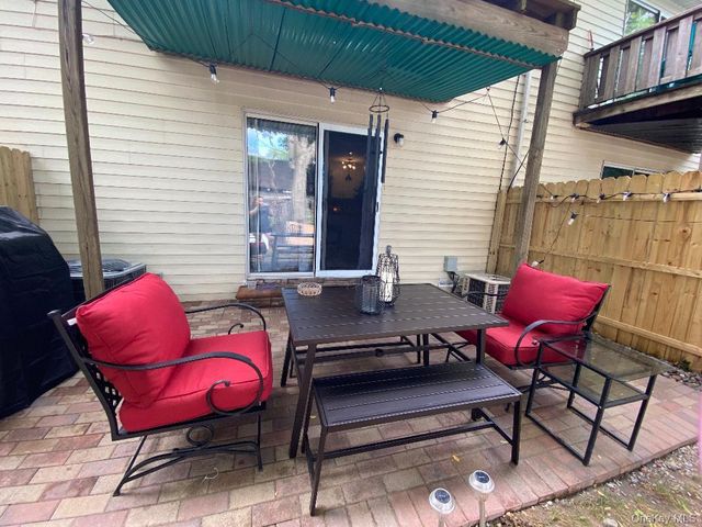 565 Avenue A 104, Uniondale, NY 11553