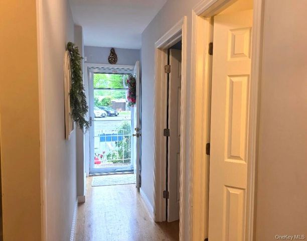565 Avenue A 104, Uniondale, NY 11553
