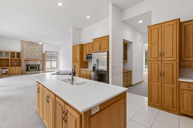 7690 Gibraltar Terrace, Apple Valley, MN 55124