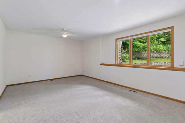 7690 Gibraltar Terrace, Apple Valley, MN 55124