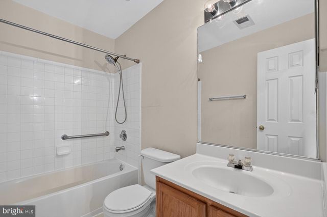 250 KIRBY ST, Manassas Park, VA 20111
