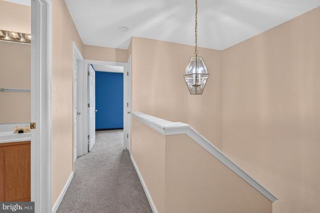 250 KIRBY ST, Manassas Park, VA 20111