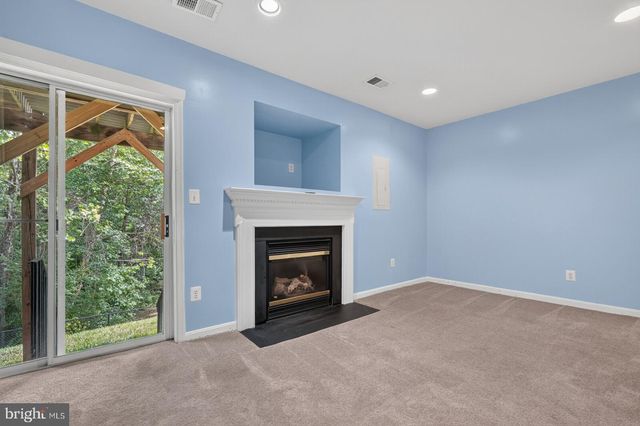 250 KIRBY ST, Manassas Park, VA 20111