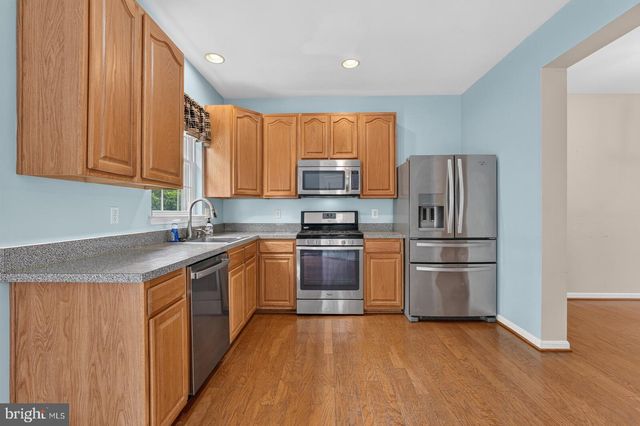 250 KIRBY ST, Manassas Park, VA 20111