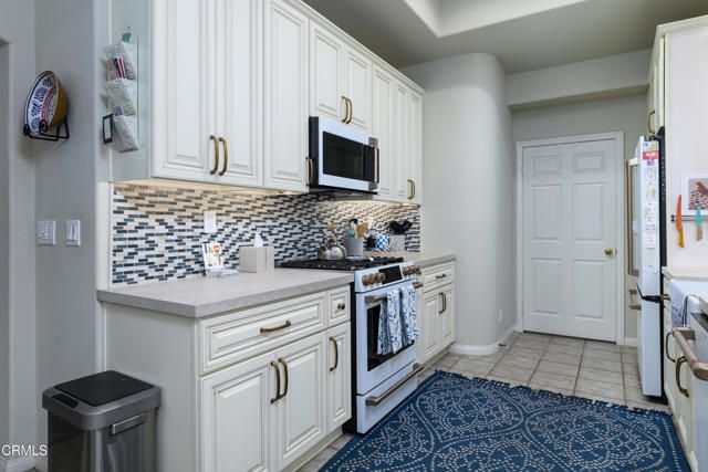 1150 Corte Riviera, Camarillo, CA 93010