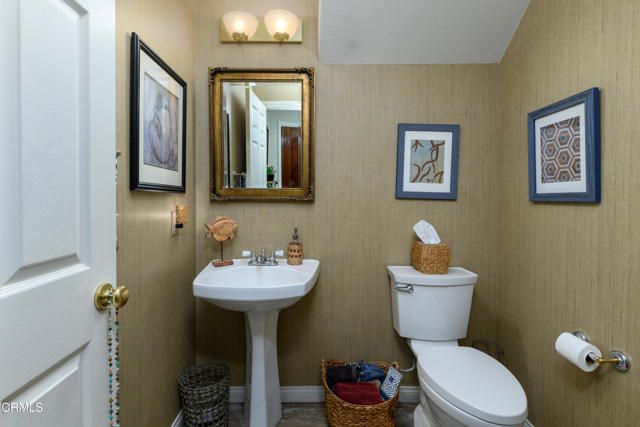 1150 Corte Riviera, Camarillo, CA 93010