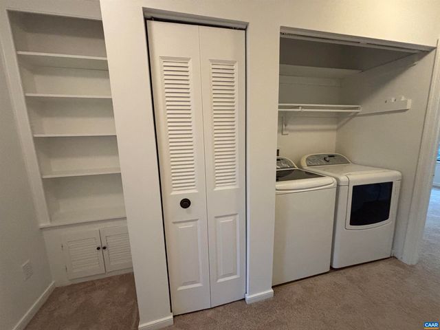 988 SALISBURY SQ, Charlottesville, VA 22901