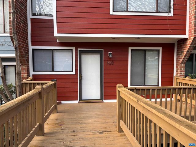 988 SALISBURY SQ, Charlottesville, VA 22901