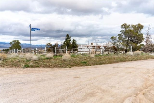 50216 255th West, Lancaster, CA 93536