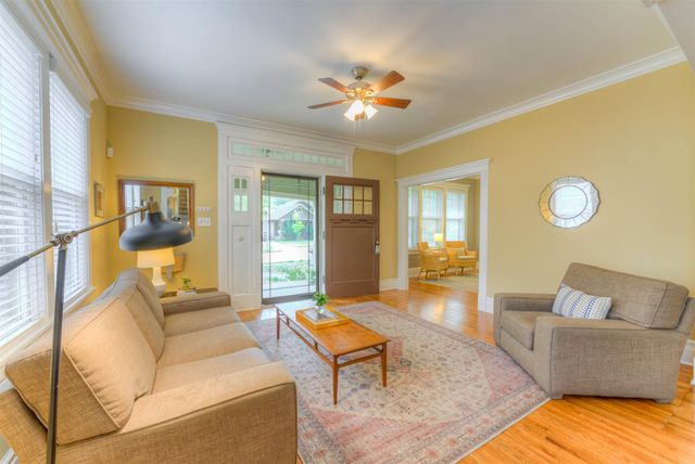 449 GARLAND ST, Memphis, TN 38104