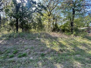 150 Running Deer Road, Mabank, TX 75156