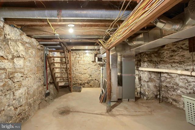 109 S BEDFORD ST, Carlisle, PA 17013