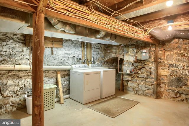 109 S BEDFORD ST, Carlisle, PA 17013