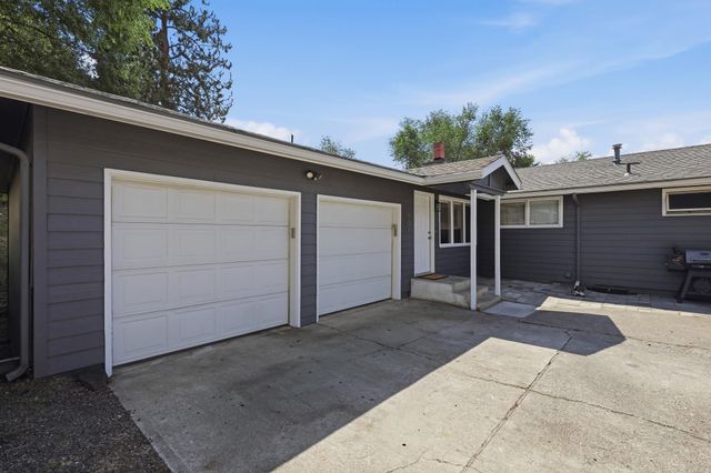902 N wilbur Rd, Spokane Valley, WA 99206