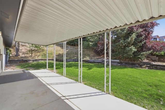 902 N wilbur Rd, Spokane Valley, WA 99206