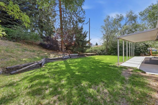 902 N wilbur Rd, Spokane Valley, WA 99206