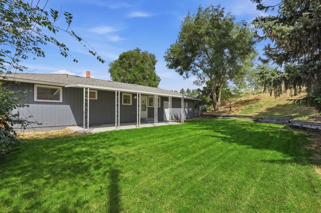902 N wilbur Rd, Spokane Valley, WA 99206