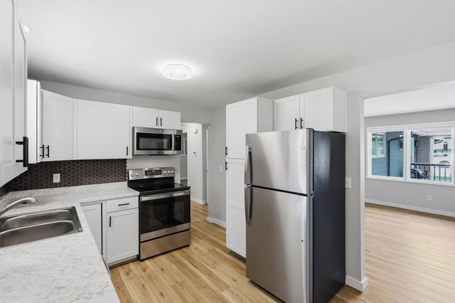 902 N wilbur Rd, Spokane Valley, WA 99206