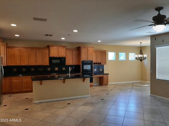 27336 N HIGUERA Drive, Peoria, AZ 85383