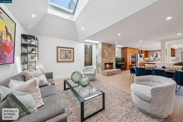 207 Live Oak Dr, Danville, CA 94506