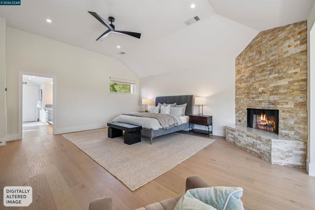 207 Live Oak Dr, Danville, CA 94506