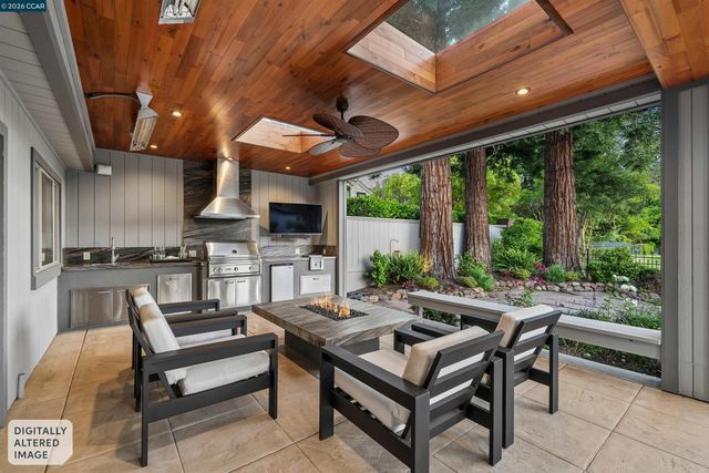 207 Live Oak Dr, Danville, CA 94506