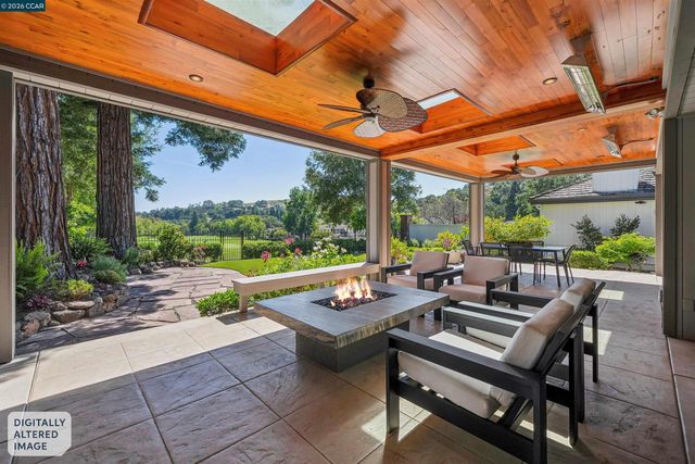 207 Live Oak Dr, Danville, CA 94506