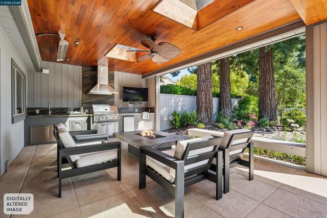 207 Live Oak Dr, Danville, CA 94506