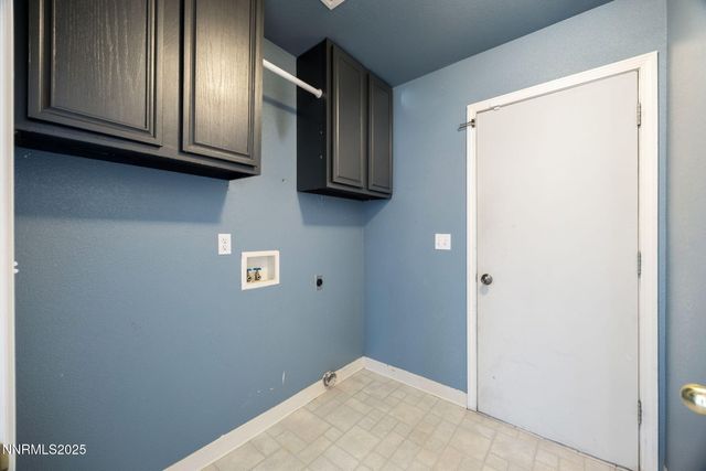 17862 Bear River Court, Reno, NV 89508