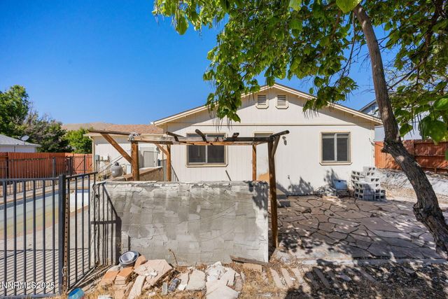 17862 Bear River Court, Reno, NV 89508