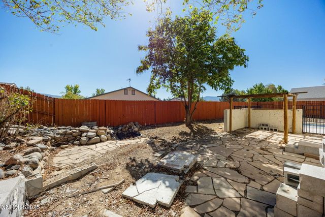 17862 Bear River Court, Reno, NV 89508