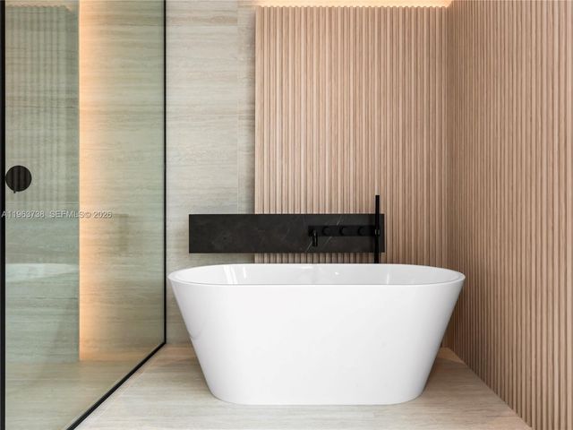 4401 SW 14th St, Miami, FL 33134