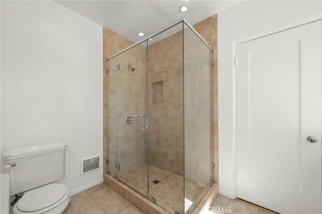 112 N. Highland Ave, Hancock Park, CA 90036