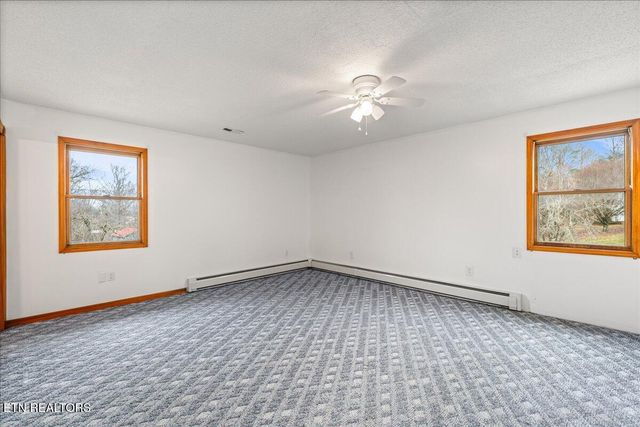 261 Lance Lane, Lafollette, TN 37766