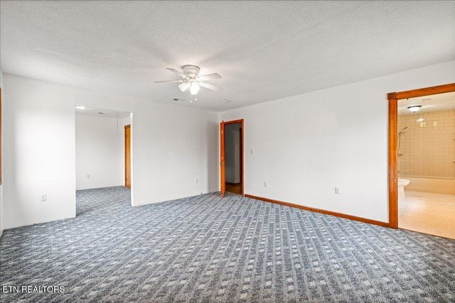 261 Lance Lane, Lafollette, TN 37766