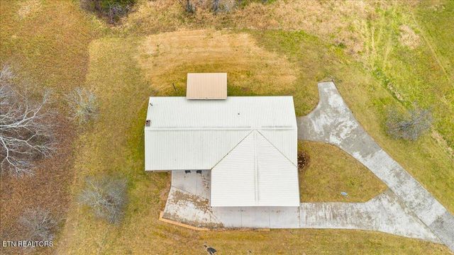 261 Lance Lane, Lafollette, TN 37766