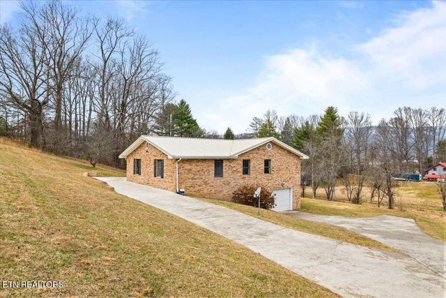 261 Lance Lane, Lafollette, TN 37766